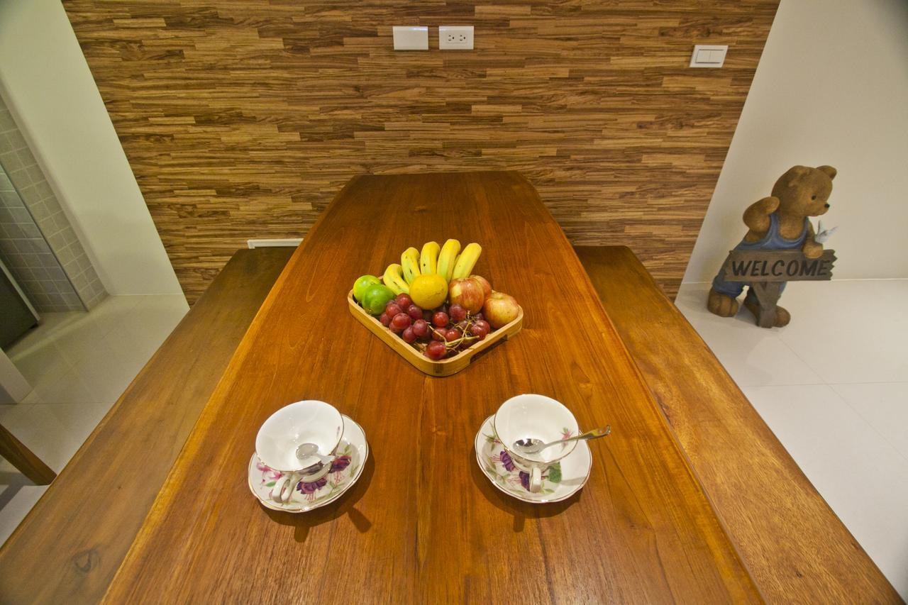 Mrs. Zhuang Homestay Città di Hualien Esterno foto